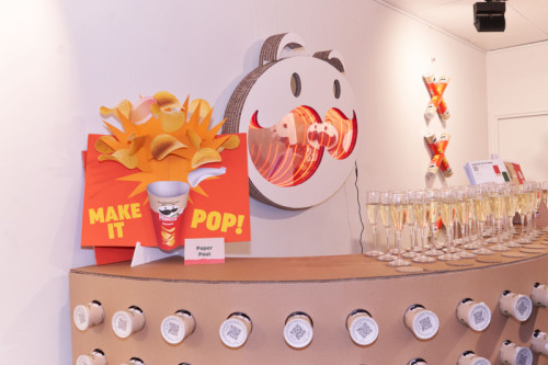 Pringles paper art pop up