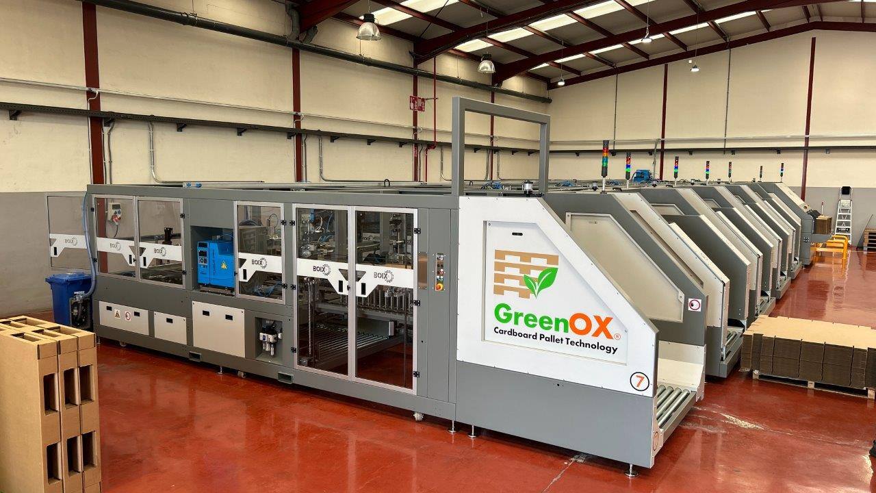 Boix_VM8_24_CardboardPalletMachine