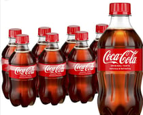 Coca-Cola investeert in Nederlandse start-up die gerecycled plastic gaat produceren van kunststoffen.