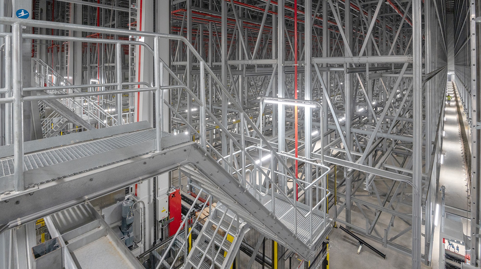 Elopak_warehouseTerneuzen.2