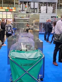 Fuji Packaging toonde op interpack o.a. een snelle flowpacker