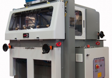 Boix MCT-1 V dozenopzetmachine voor kartonnen schaaltjes