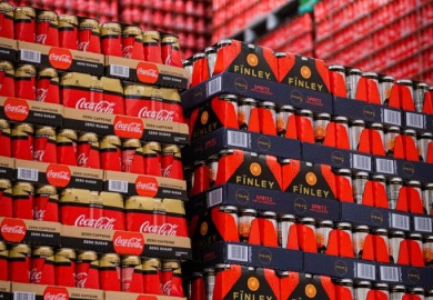 Coca-Cola European Partners stapt over op karton als omverpakking
