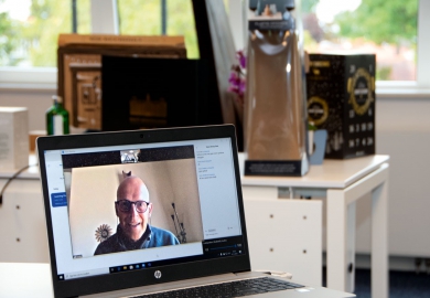 NLPA-jurylid Dick Bais jureerde online vanuit het buitenland
