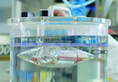  Retailer Feneberg bespaart 70% plastic met flowpack van Schur Flexibles