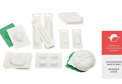 De TPU1000 vorm-, vul- en sluitmachine van Syntegon voor op BillerudKorsnäs' 3D-vormbaar FibreForm papier gebaseerd verpakkingsmateriaal