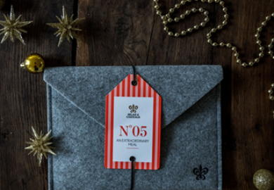 Duurzame cadeauverpakking van The Joinery voor Relais & Châteaux