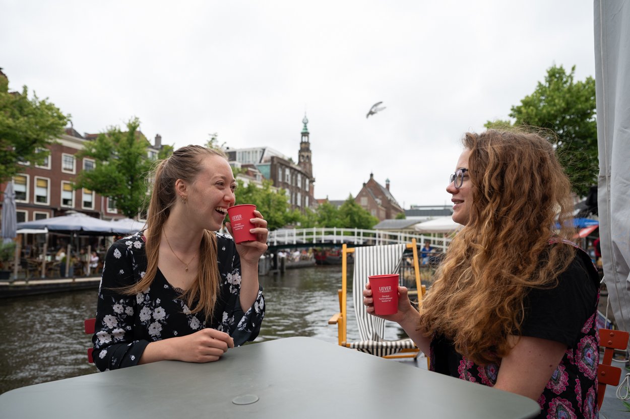 Leiden-introduceert-to-go-statiegeldbeker-c-Eelkje-Colmjon-1