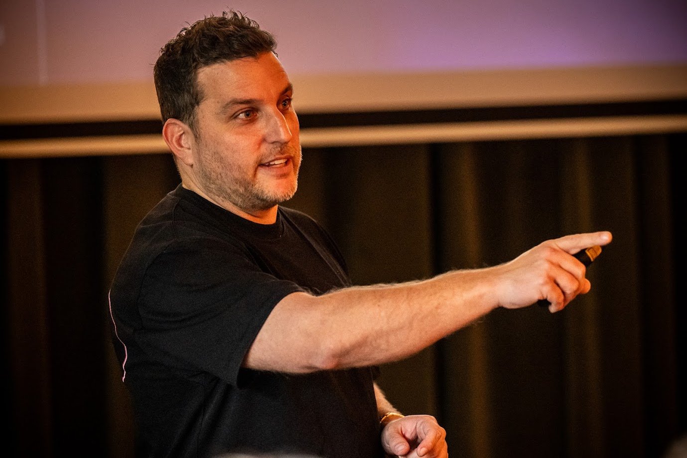 Vetico Next in Knowledge 15 Ron Simson