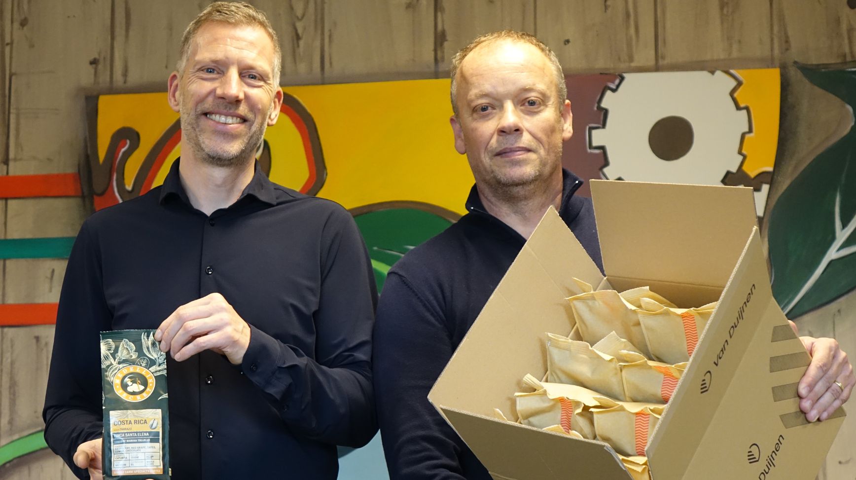 Paul de Haan, eigenaar van Beans Coffee, en Robert Evers, area salesmanager bij CPS.