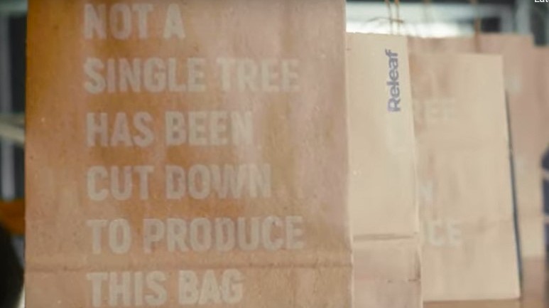 Oekraiens bedrijf Releaf produceert tasjes van bladeren