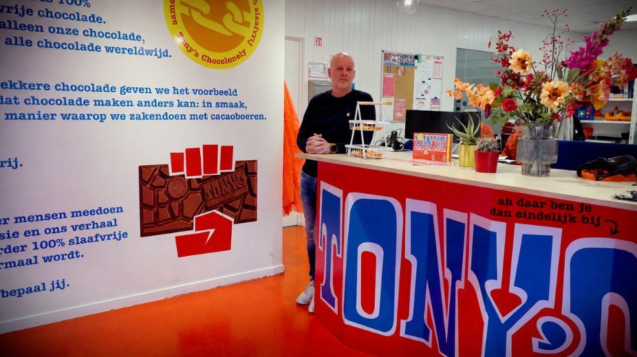 Tony’s Chocolonely brengt labelproces samen in één systeem met behulp van De Koningh