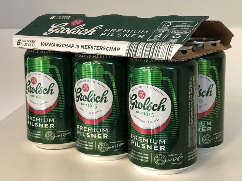 Grolsch stapt met haar blikverpakkingen over op karton en en bespaart hiermee jaarlijks ruim 100.000 kg plastic.