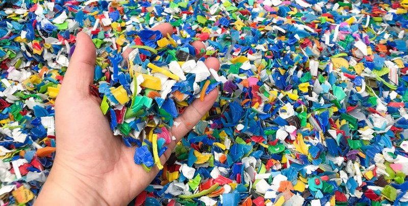 Het actieplan richt zich op een groot aantal gebieden waar de markt voor recyclaat op dit moment stagneert.