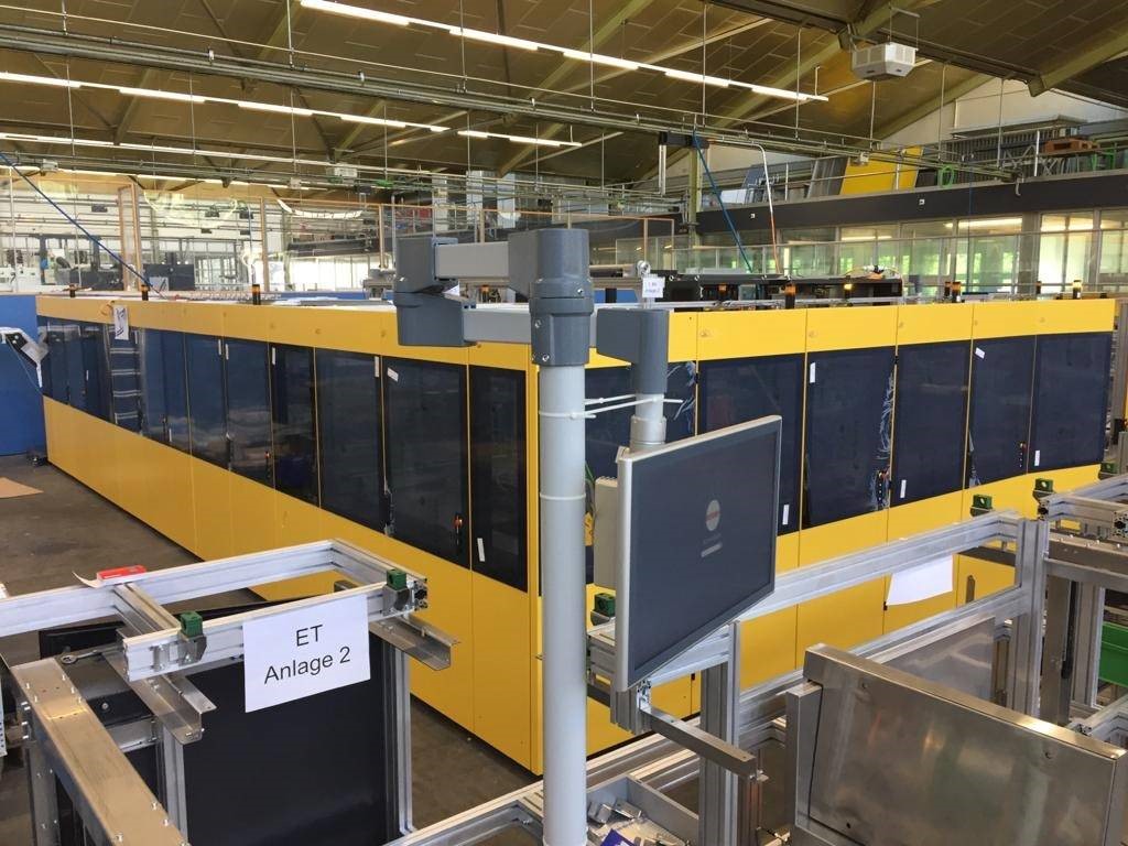 Online drukkerij Reclameland investeert in inpakmachine van het Zwitserse Kern