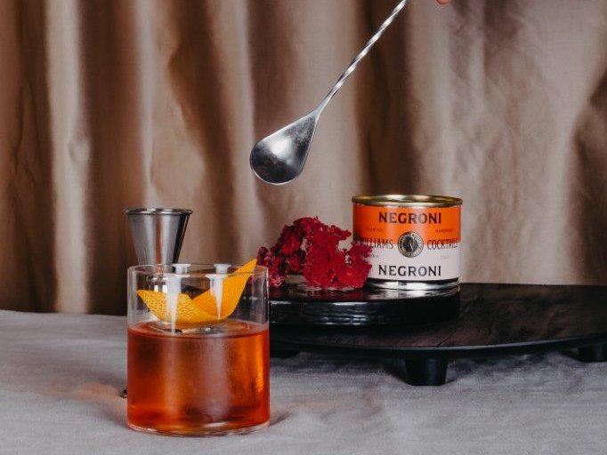 Williams Premium Canned Cocktails lanceert handgemaakte cocktails in blik.