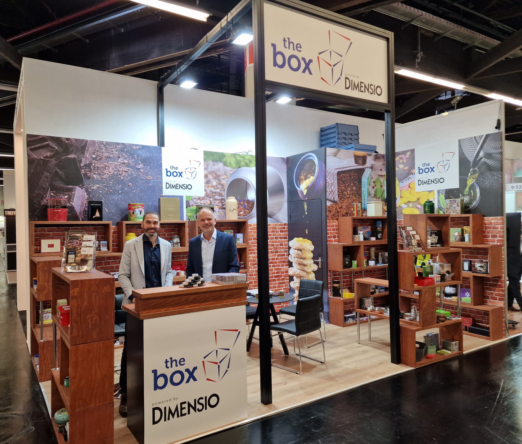 The Box presenteert op Empack Den Bosch diverse soorten blikken. 